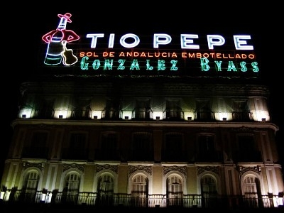 El rótulo de Tío Pepe en Madrid nació en Zaragoza